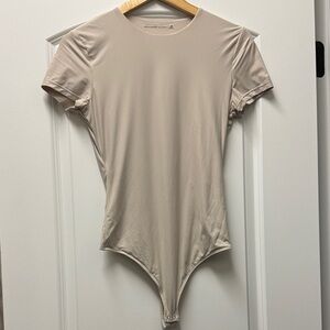 Abercrombie & Fitch Off-White Short Sleeve Bodysuit